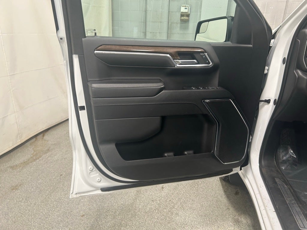 2024 Chevrolet Silverado 1500 4WD Crew Cab Short Bed LT