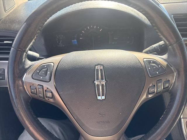 2015 Lincoln MKX Base