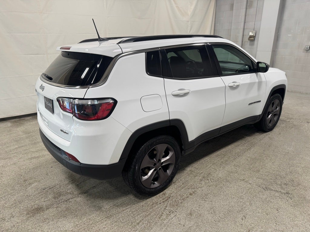2022 Jeep Compass Latitude Lux 4x4