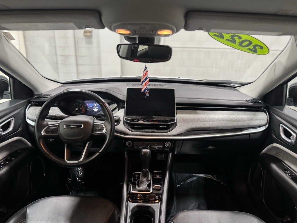 2022 Jeep Compass Latitude Lux 4x4