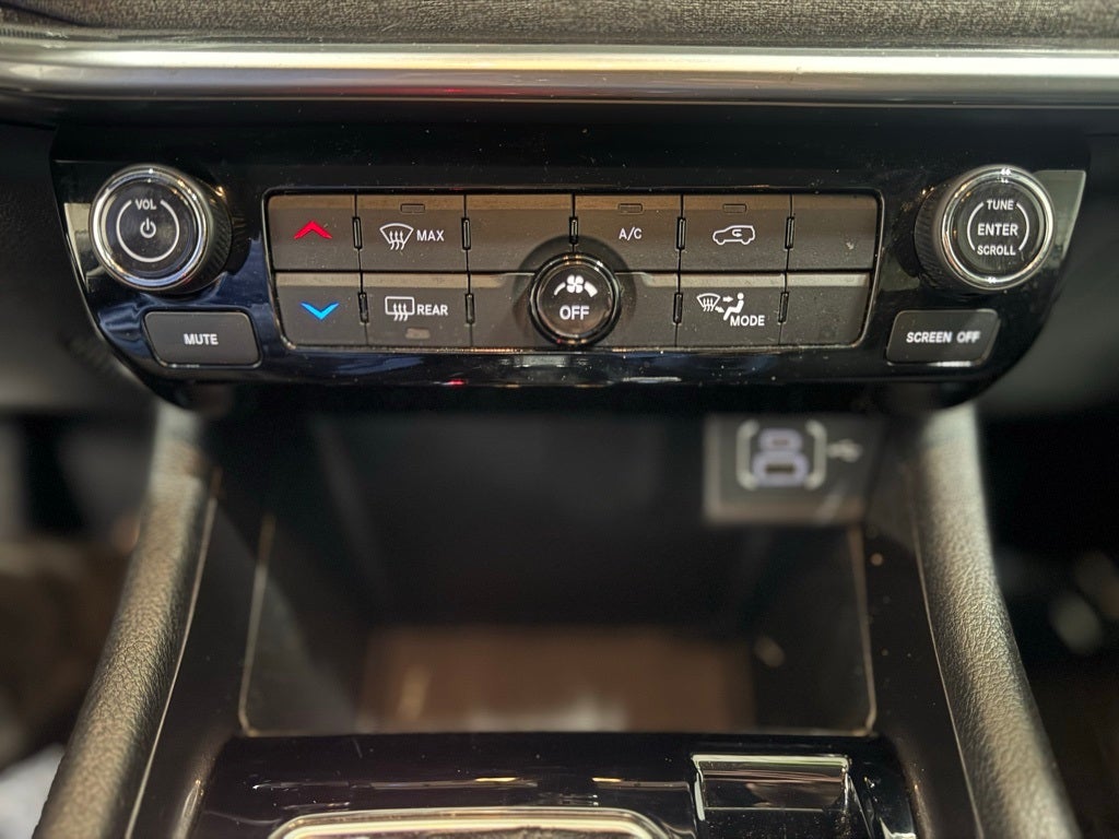 2022 Jeep Compass Latitude Lux 4x4