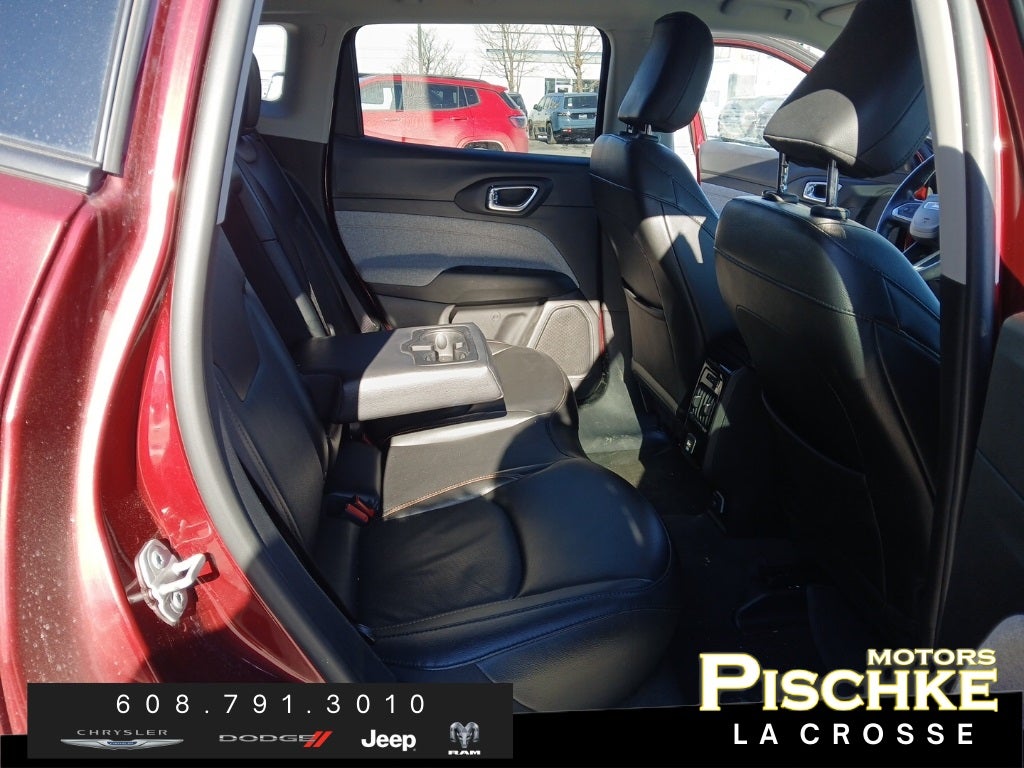 2022 Jeep Compass Latitude Lux 4x4