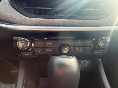 2023 Jeep Compass Latitude Lux FWD