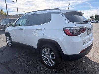 2023 Jeep Compass Latitude Lux FWD