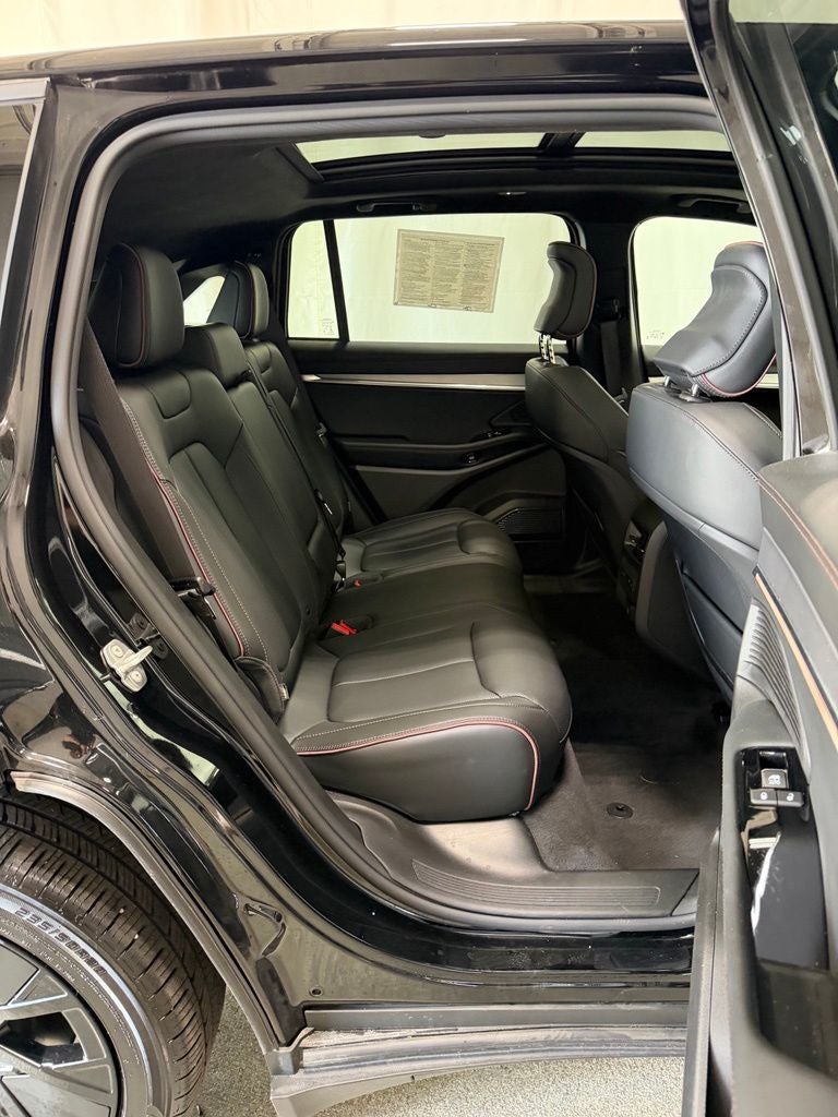 2024 Jeep Wagoneer S Launch Edition