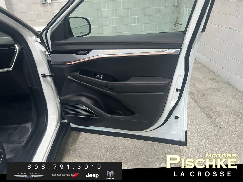 2024 Jeep Wagoneer S Launch Edition