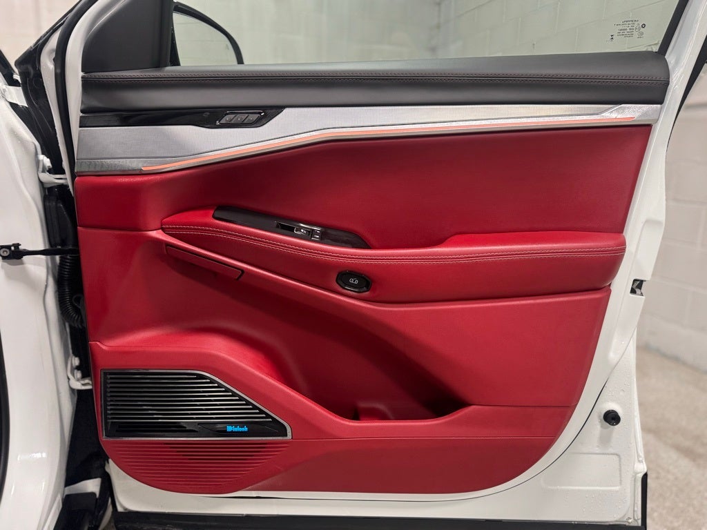 2024 Jeep Wagoneer S Launch Edition