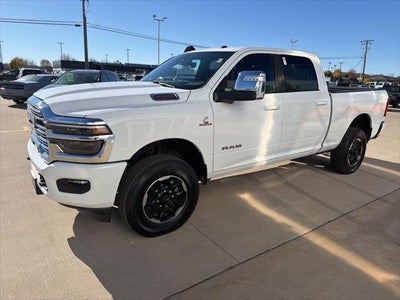 2025 RAM 2500 Laramie Crew Cab 4x4 6'4' Box