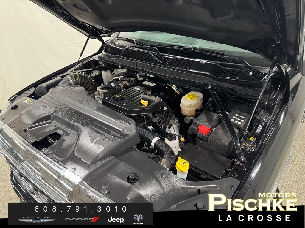 2025 RAM 2500 Laramie Crew Cab 4x4 6'4' Box