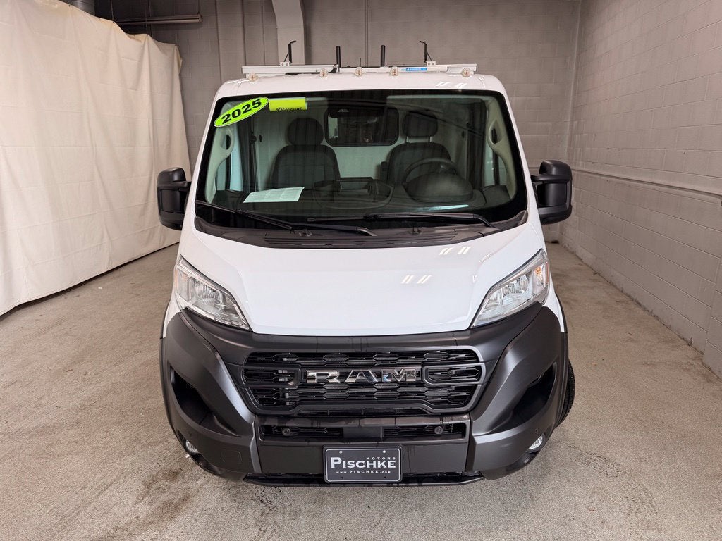 2025 RAM ProMaster 2500 Base 136 WB