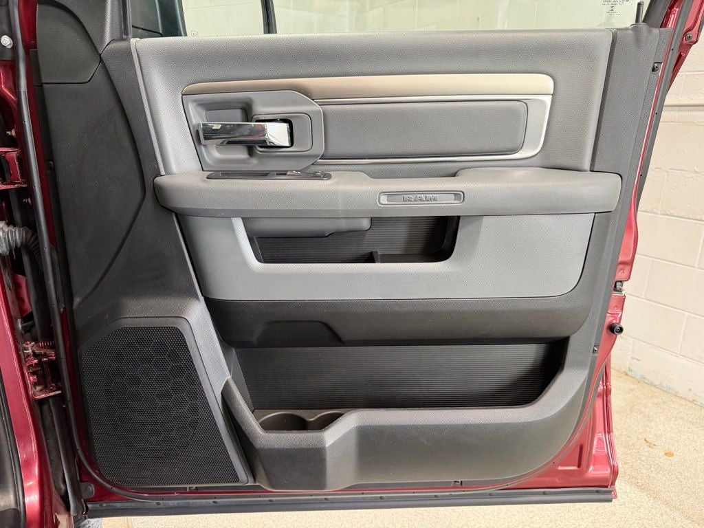 2018 RAM Ram 1500 Big Horn Crew Cab 4x4 5'7' Box