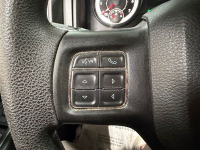 2017 RAM 2500 Tradesman Crew Cab 4x4 6'4' Box