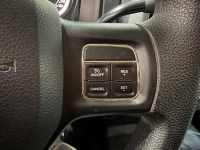 2017 RAM 2500 Tradesman Crew Cab 4x4 6'4' Box