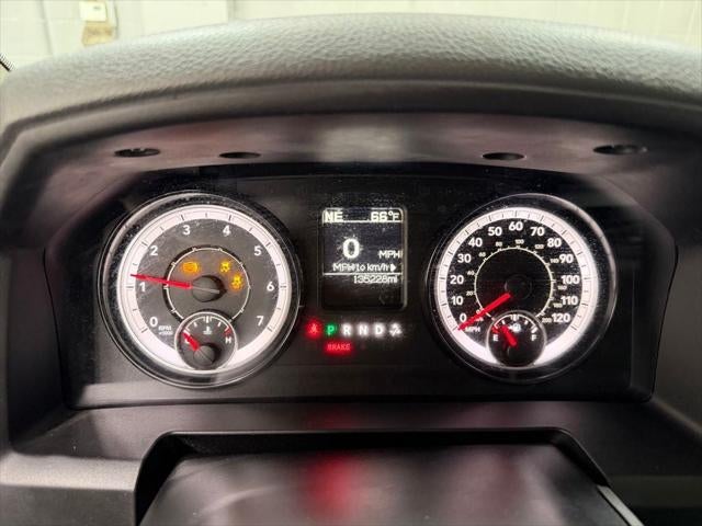 2017 RAM 2500 Tradesman Crew Cab 4x4 6'4' Box