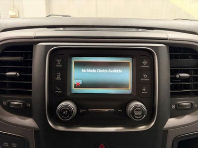 2017 RAM 2500 Tradesman Crew Cab 4x4 6'4' Box
