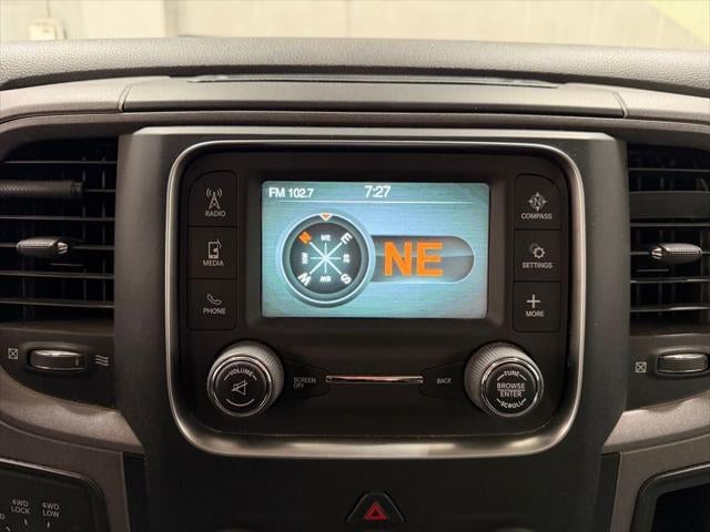 2017 RAM 2500 Tradesman Crew Cab 4x4 6'4' Box