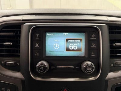 2017 RAM 2500 Tradesman Crew Cab 4x4 6'4' Box