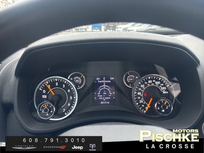 2021 RAM 2500 Tradesman Crew Cab 4x4 6'4' Box