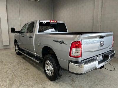 2020 RAM 2500 Tradesman Crew Cab 4x4 6'4' Box