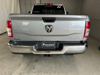 2020 RAM 2500 Tradesman Crew Cab 4x4 6'4' Box