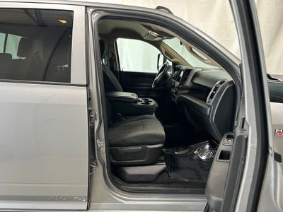 2020 RAM 2500 Tradesman Crew Cab 4x4 6'4' Box