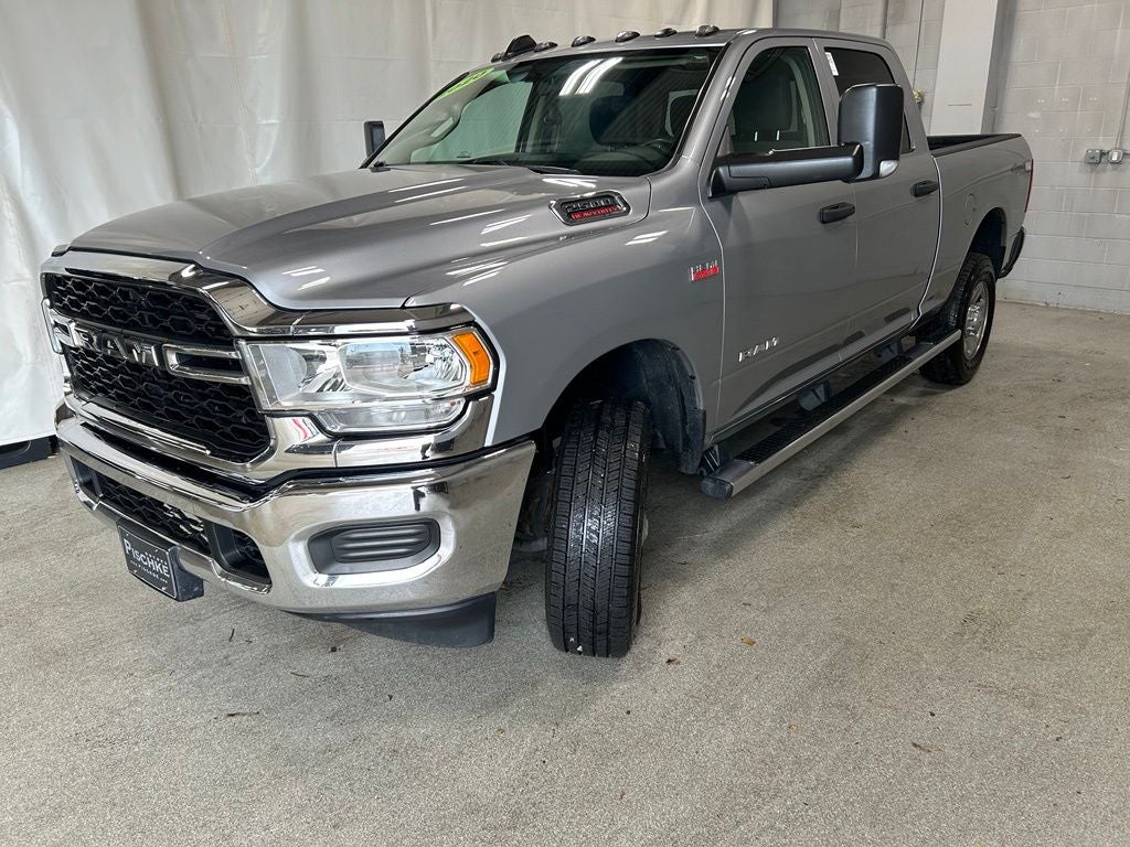 2020 RAM 2500 Tradesman Crew Cab 4x4 6'4' Box