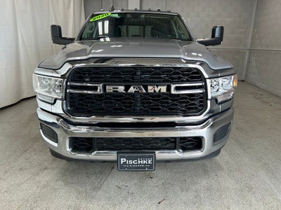 2020 RAM 2500 Tradesman Crew Cab 4x4 6'4' Box