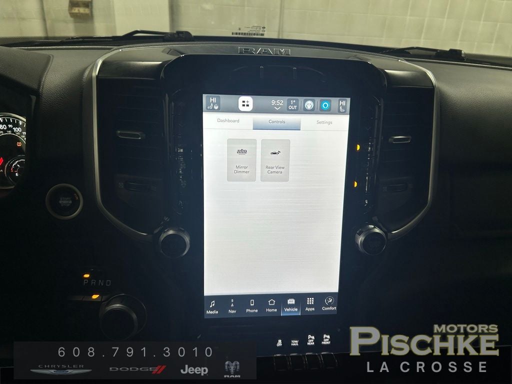 2024 RAM 2500 Big Horn Crew Cab 4x4 6'4' Box