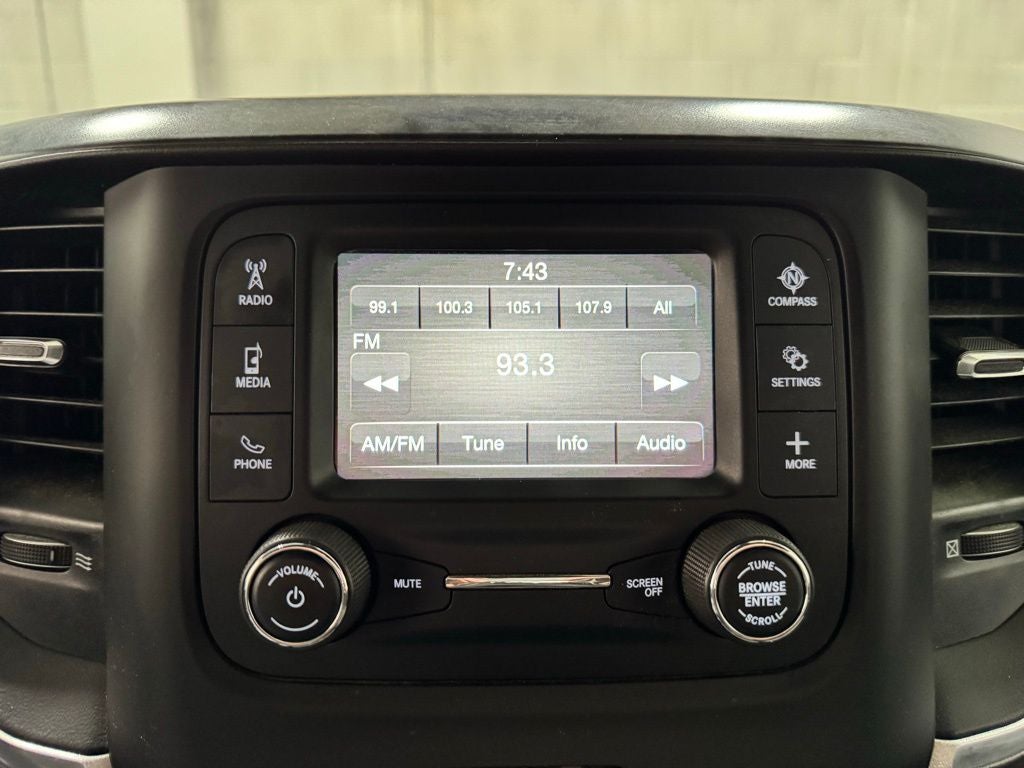 2021 RAM 2500 Big Horn Crew Cab 4x4 6'4' Box