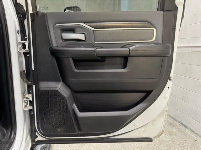 2021 RAM 2500 Big Horn Crew Cab 4x4 6'4' Box