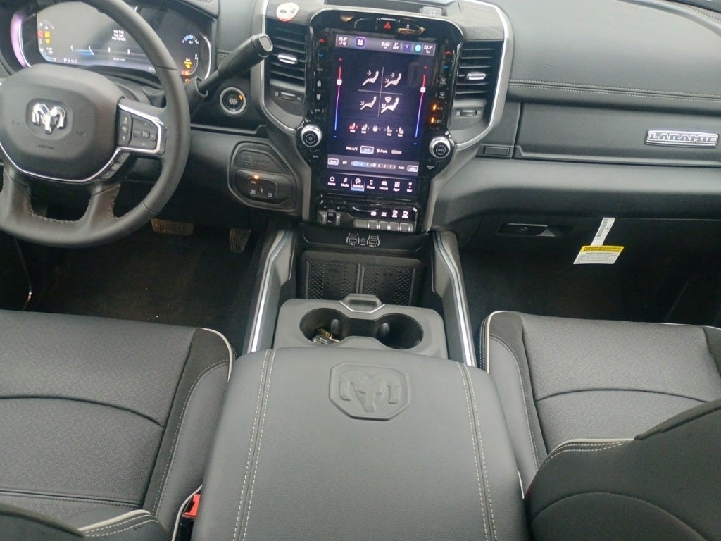 2025 RAM 2500 Laramie Crew Cab 4x4 6'4' Box