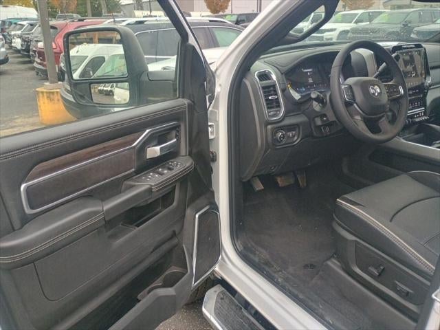 2025 RAM 2500 Laramie Crew Cab 4x4 6'4' Box