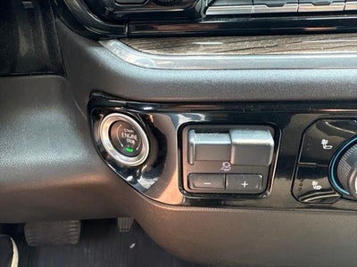 2023 Chevrolet Silverado 1500 4WD Crew Cab Short Bed LT Trail Boss