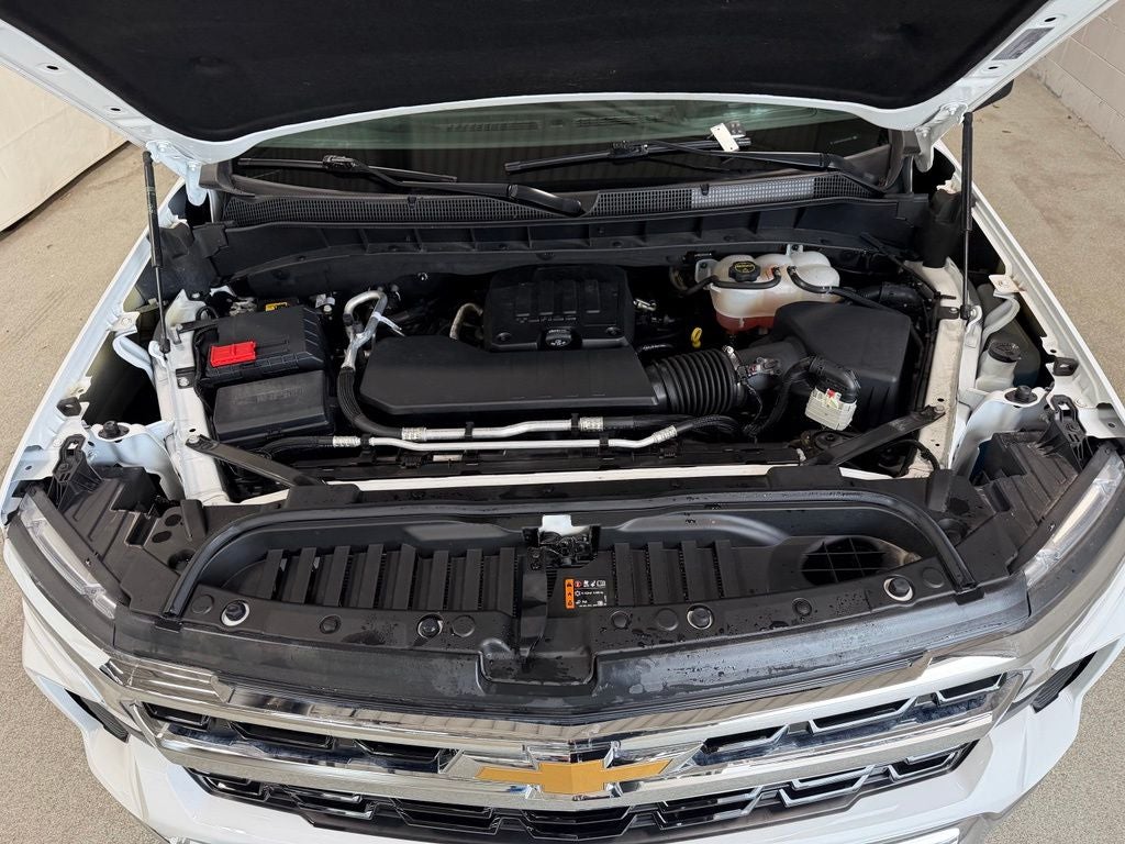 2024 Chevrolet Silverado 1500 4WD Crew Cab Short Bed LT with 2FL