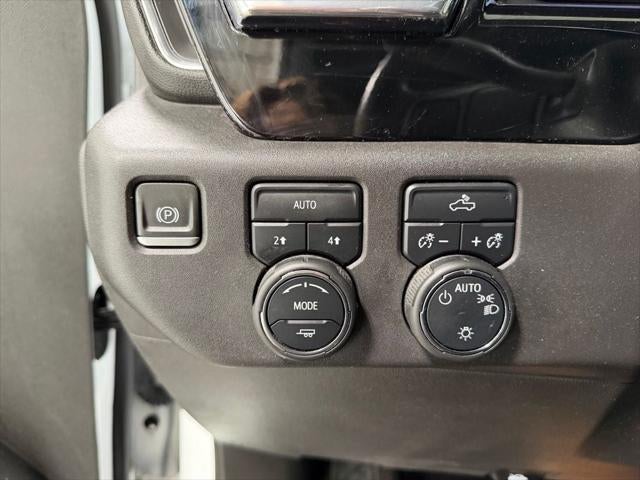 2024 Chevrolet Silverado 1500 4WD Crew Cab Short Bed LT with 2FL