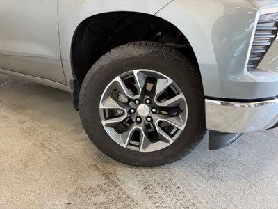 2025 Chevrolet Silverado 1500 4WD Crew Cab Short Bed LT with 2FL