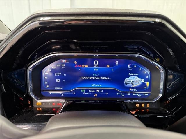 2025 Chevrolet Silverado 1500 4WD Crew Cab Short Bed LT with 2FL