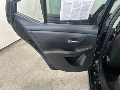 2023 Nissan Sentra SV Xtronic CVT