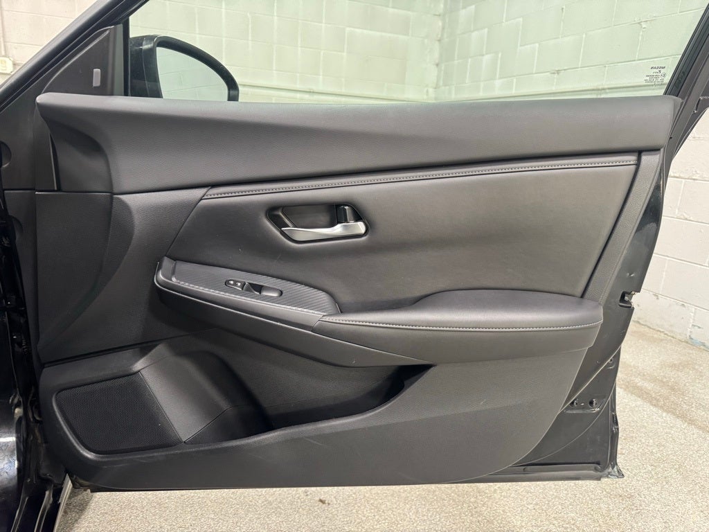 2021 Nissan Sentra SV Xtronic CVT