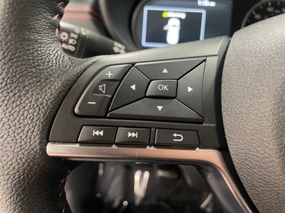 2025 Nissan Versa 1.6 SR