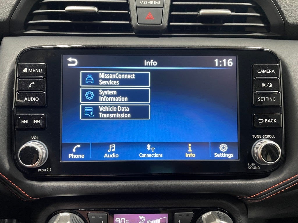 2025 Nissan Versa 1.6 SR