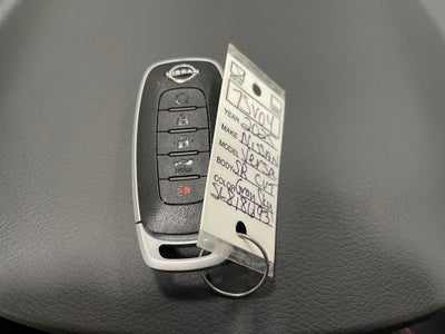 2025 Nissan Versa 1.6 SR