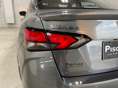 2025 Nissan Versa 1.6 SR