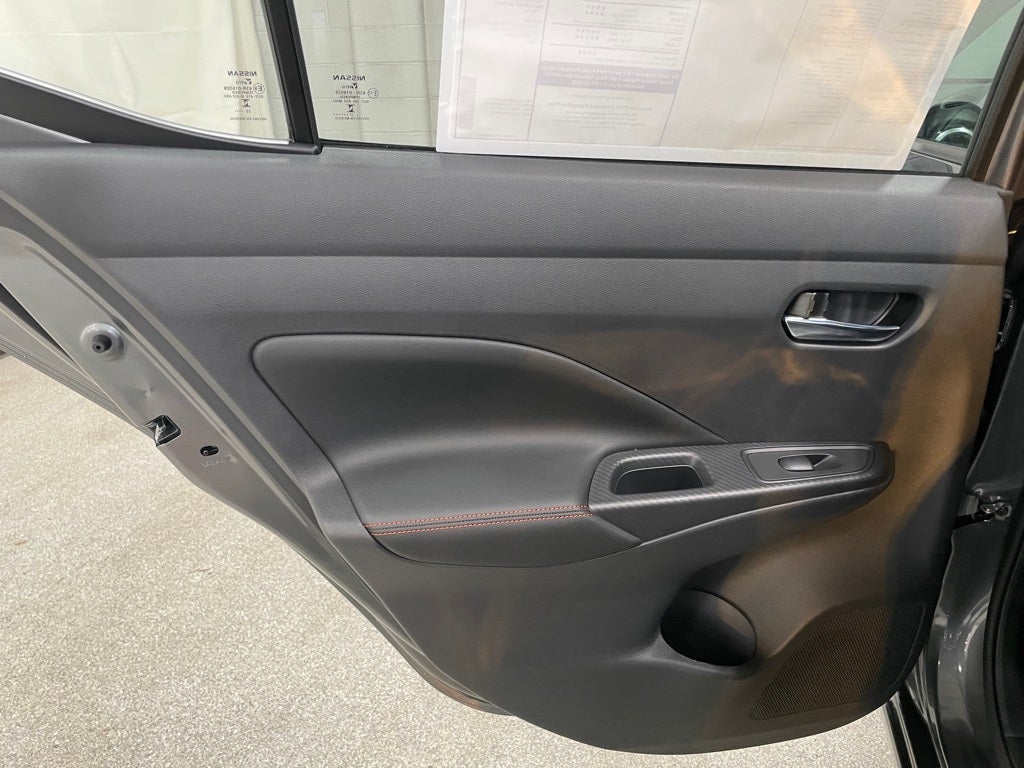 2025 Nissan Versa 1.6 SR