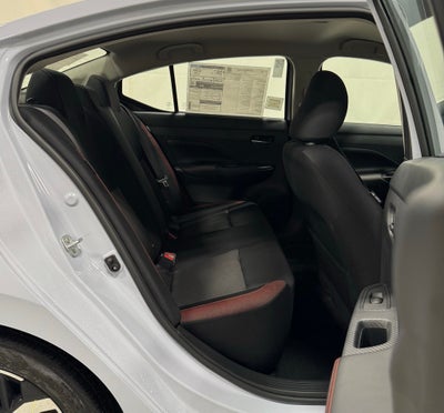 2025 Nissan Versa 1.6 SR