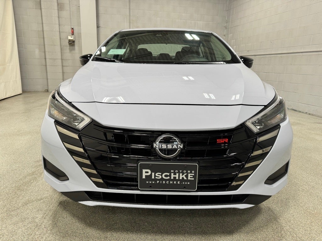 2025 Nissan Versa 1.6 SR