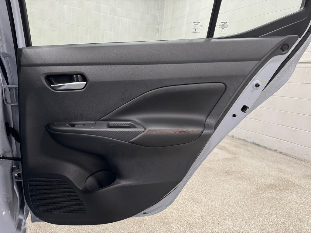 2025 Nissan Versa 1.6 SR