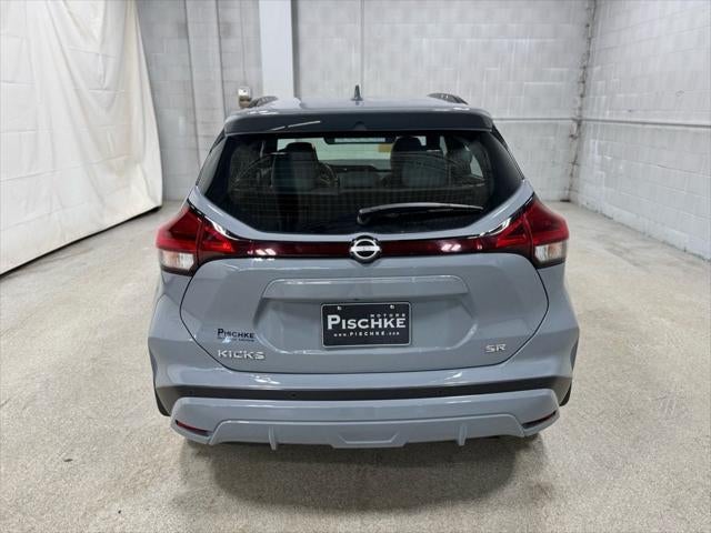2024 Nissan Kicks SR Xtronic CVT