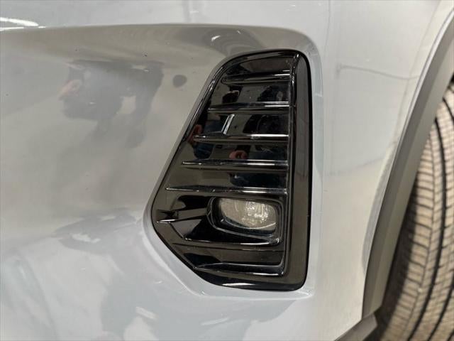 2024 Nissan Kicks SR Xtronic CVT