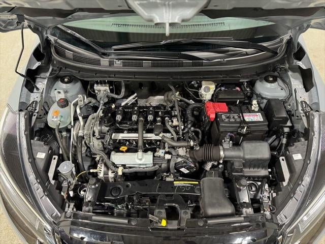2024 Nissan Kicks SR Xtronic CVT